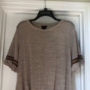 Super cute women’s shirt